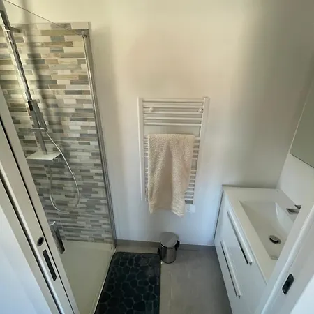 Maison 9p Avec Piscine Et Climatisation Holiday home Lacanau