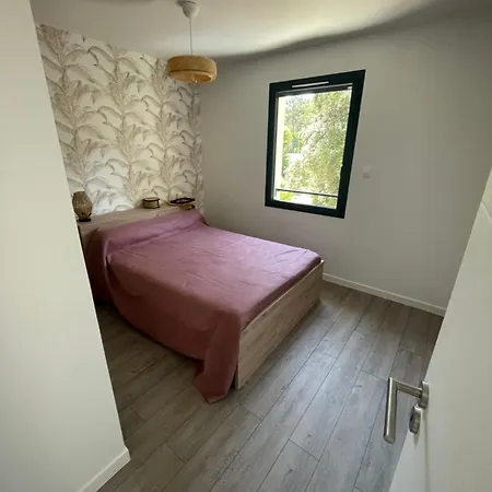 Maison 9p Avec Piscine Et Climatisation Holiday home