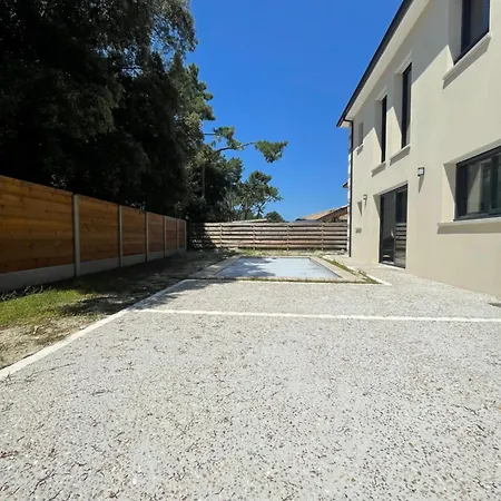 Maison 9p Avec Piscine Et Climatisation
