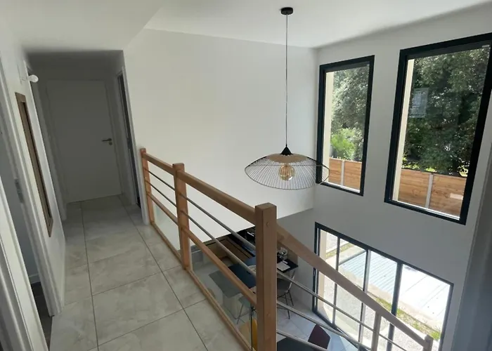 Maison 9p Avec Piscine Et Climatisation * Lacanau